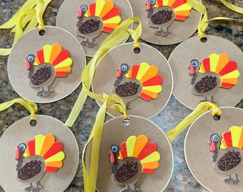 Happy Thanksgiving turkey gift tags! Round "paper bag" cardstock with adorable foam and glittered turkey with yellow silk ribbon. Set of 8.
