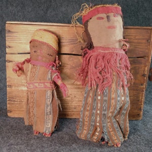Peruvian Chancay dolls
