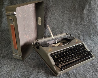 Hermes Baby Featherweight Portable Typewriter