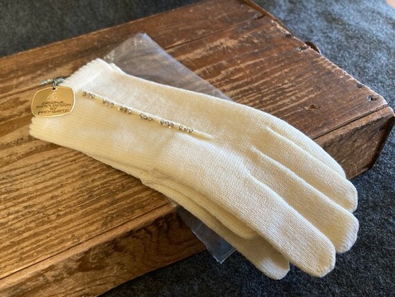 60s Frey Gaetzi fancy knit gloves - image 4