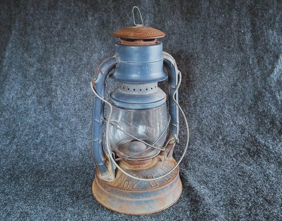 DIETZ No.2 D-LITE N.Y. U.S.A. ＊6960322 Two Vintage Dietz Lanterns No. 2 D-Lite USA Made NY Oil