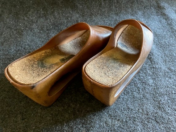 RARE Christian Vermonet 70s donut shoes - image 5