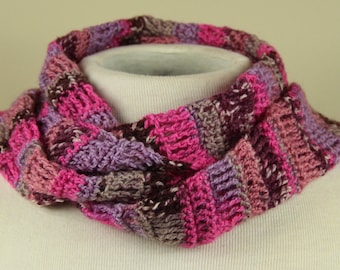 Crochet Infinity Scarf | Pink to Purple