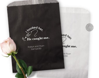 I hooked her He caught me Wedding Favor Bag - Fishing Wedding - Wedding Cake Bags - Wedding Donut Bags - Wedding Cookie Bags