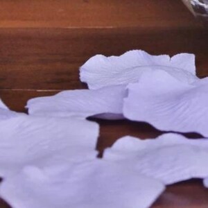 Lavender Wedding Petals, Faux Rose Petal (100 Package) image 3