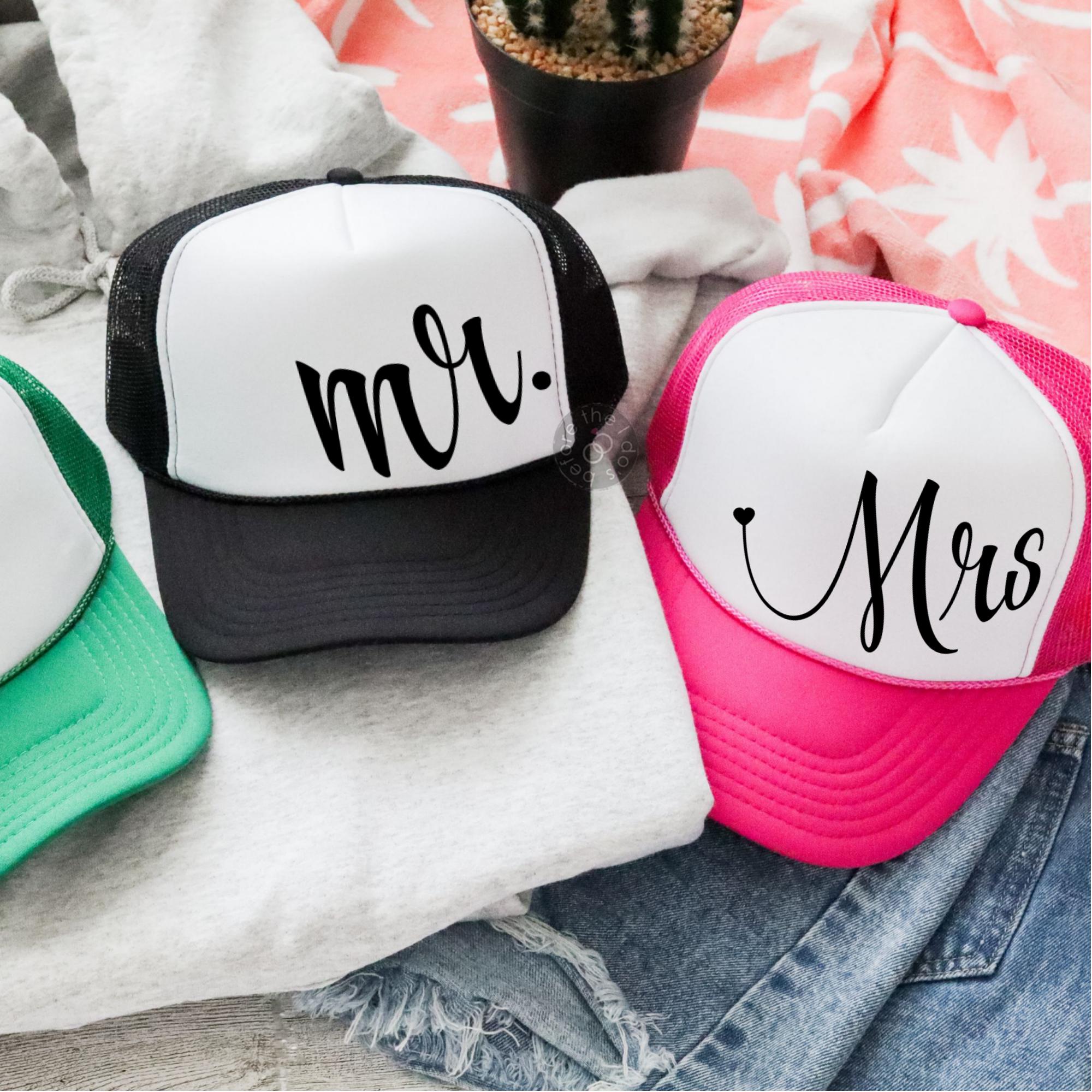 Mr & Mrs. matching hats for your wedding or honeymoon! Mr. & Mrs. Hat Set - Personalized Brides main image 4
