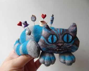 Cheshire Cat Pin Cushion & Pins