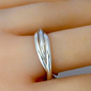 Sterling Silver Trinity Rolling Band Ring - Russian Wedding Style Interlocking Eternity Bands R10430