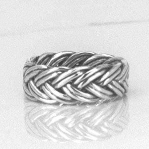 Artisan Oxidized Sterling Silver Woven Band Ring - Unisex Braided Design for Everyday Wear R07665