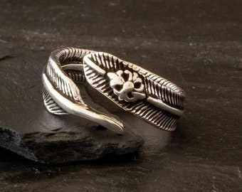 Sterling Silver Feather Ring with Fleur-de-Lis, Silver Adjustable Feather Ring, Sterling Silver Ring for Women, Boho Ring R18551