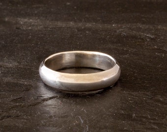 Sterling Silver Ring Band, Sterling Silver Comfort Band, 4 MM Half-Round Comfort Band in Sterling Silver R05245