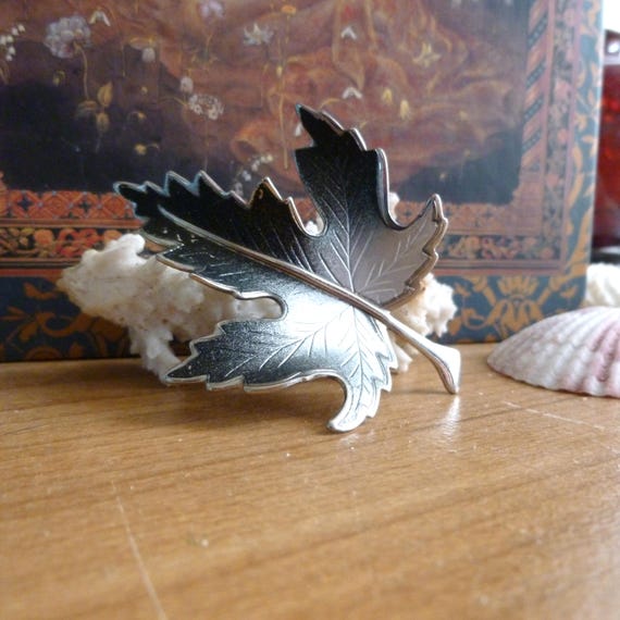 1980s Maple Leaf Brooch, Two Tone Silver Black Je… - image 1