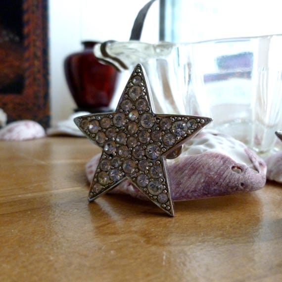 1960s RARE Kenneth Jay Lane Rhinestone Star Clip-… - image 3