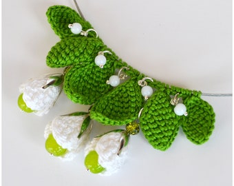 Quirky and fun snowdrop crochet necklace, Handcrafted Crochet Necklace with Delicate Snowdrops, forest fairy whimsical spring jewelry