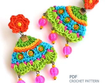 easy beginner crochet pattern for cute triangle earrings, simple crochet jewelry patterns, easy fun DIY crochet projects for beginners