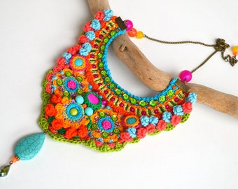 statement contemporary crochet necklace with ethnic influences, big colorful mexican necklace, frida inspired modern crochet jewelry