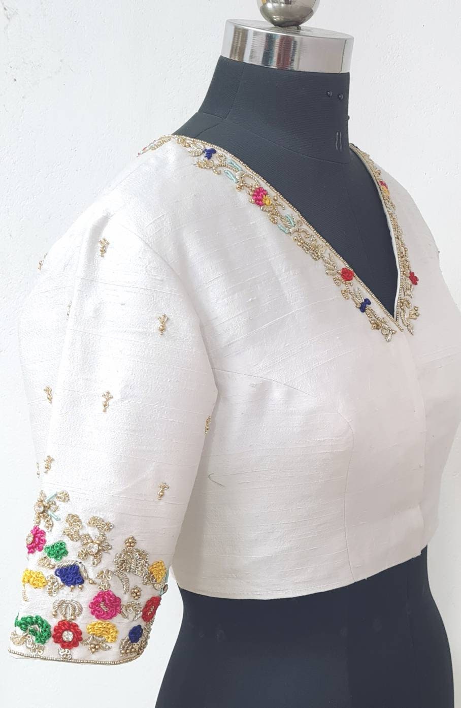 White Blouse In Raw Silk With Mirror Work And Spaghetti Straps On the  Shoulders