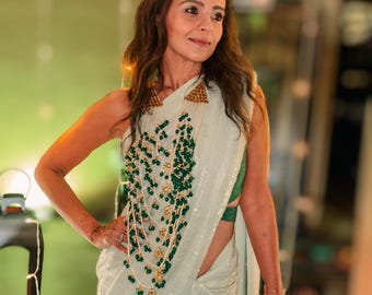 Pailletten Saree: Wunschfarbe blass Grün mit Ungenähter Bluse