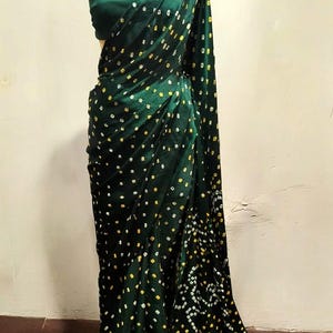 Authentic Bandhani Gaji Silk Saree: Zari Border, Ready-Made Blouse