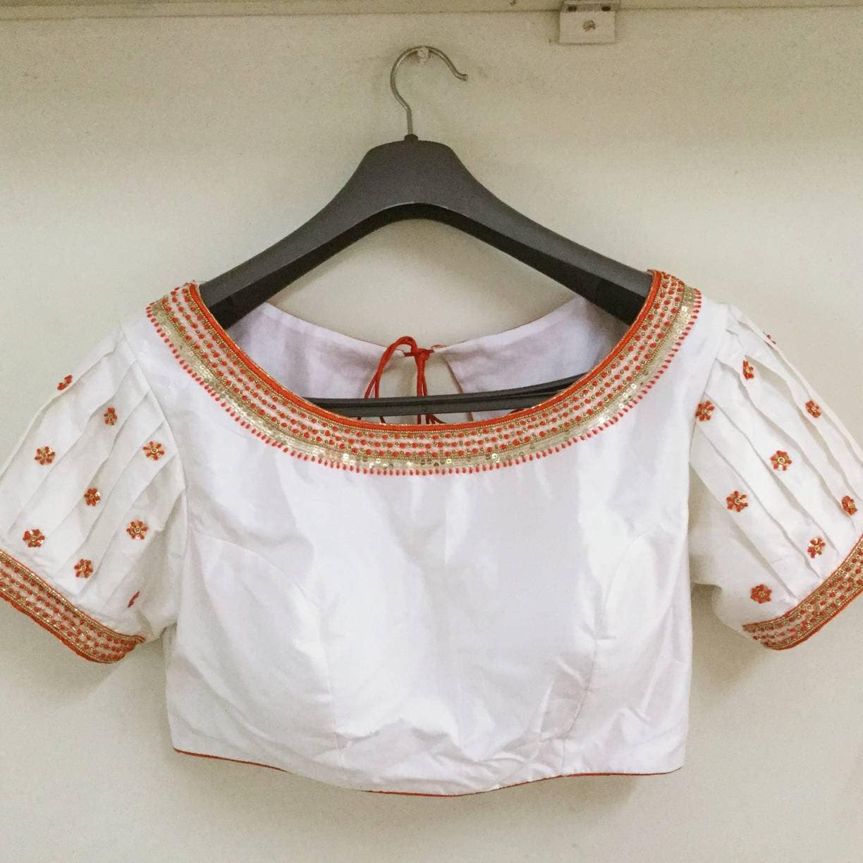 SURKU BLOUSE (WHITE)
