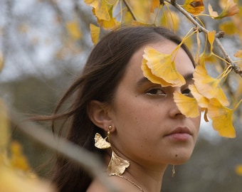 Ginkgo Leaf Cluster Botanical Gold Statement Earrings