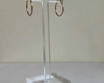 22mm Classic Gold Lightweight Hoop Earrings | Medium Thin Wire Hoop Earring