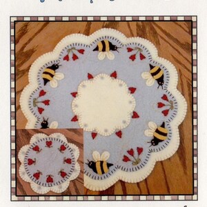 Bee My Honey Bee Pattern by Penny Lane Primitives