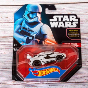 2014 Mattel Exclusive Hot Wheels First Order Stormtrooper Star Wars The Force Awakens #21 Vintage Car (unopened)