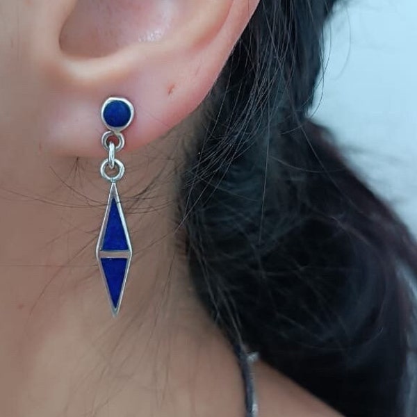 Lange Ohrringe Lapis Lazuli und Silber natürlicher unbehandelter Edelstein lang hängend Geschenkidee Dreieckig modern