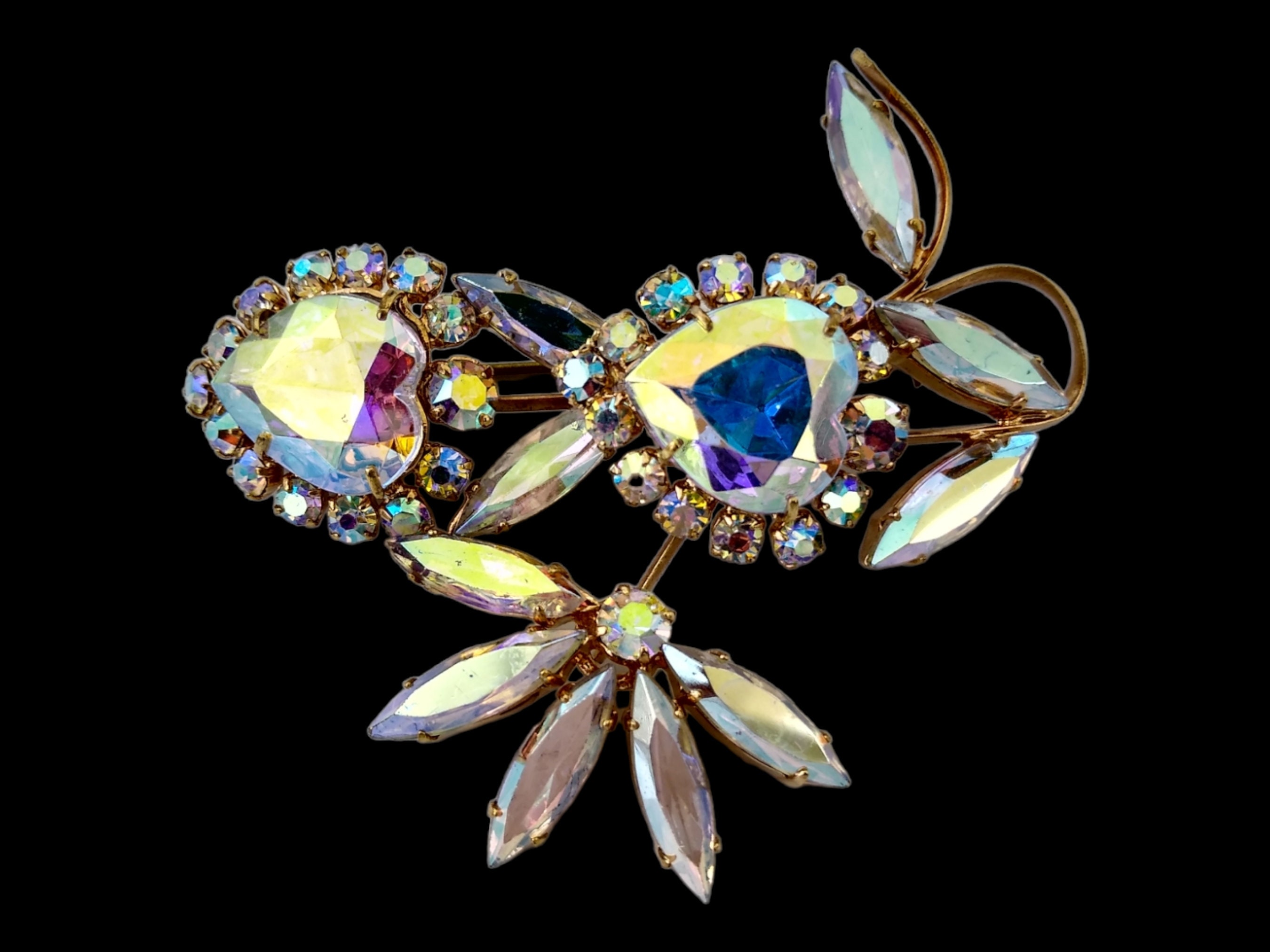 Juliana Heart Brooch - Etsy