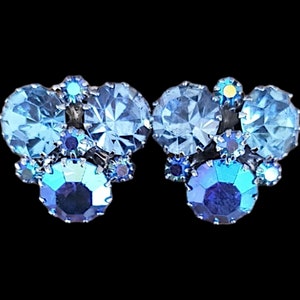 Signed Weiss Blue Rhinestone Clip Earrings: Aurora Borealis Accents