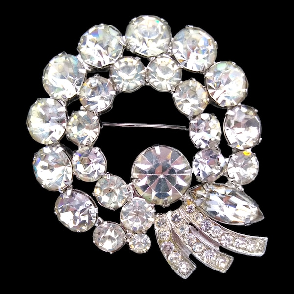 Weiss Rhinestone Brooch, Clear Rhinestones Wreath Brooch, Signed Weiss!