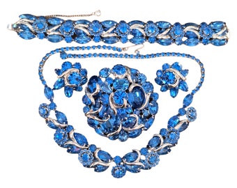 Signed Weiss Grand Parures, Royal Blue Rhinestones, Necklace, Bracelet, Brooch, Earrings!