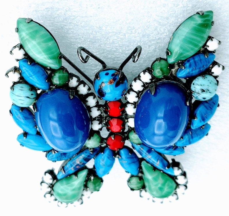 Juliana Butterfly Brooch Easter Egg Cabochons Peking Glass Milk Glass EXCEPTIONAL