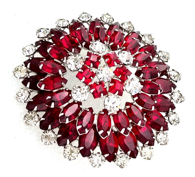 Very Fine Quality! ON SALE Bold Red and Icy Crystal Rhinestone Brooch
