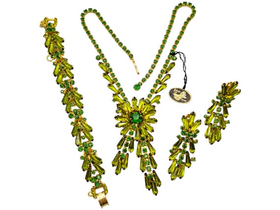 Green Juliana Parure, Necklace Bracelet Earrings,… - image 1