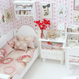 Bedroom Doll Diorama cozy Rosy Cottage - Etsy