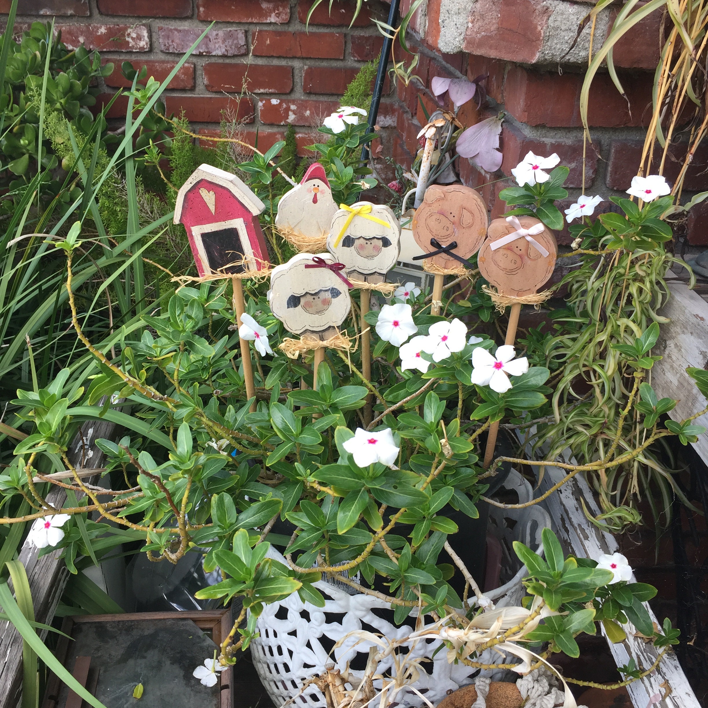 Farm Animals Plant Sticks Rustic Garden Decor Farmhoouse