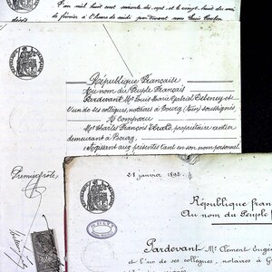Documentos franceses, papéis do século XIX, papéis legais antigos com selos, escrita fina e elegante, papel efêmero da França, histórico