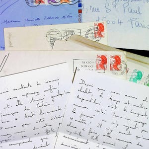 10 cartas de amor francesas entre su madre y su hija escritas en papel efímero de dos páginas/diario basura de scrapbooking nostalgia año 1980