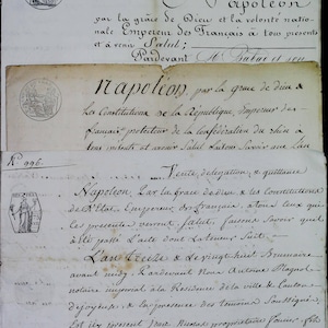 Documentos franceses, papéis do século XIX, papéis legais antigos com selos, escrita fina e elegante, papel efêmero da França, histórico