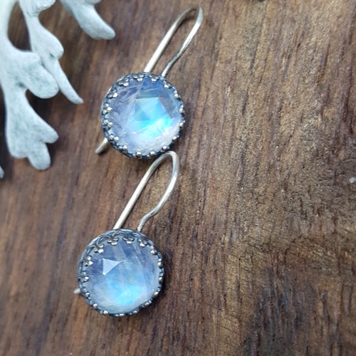 Rosecut Moonstone Sterling Earring, Faceted Rainbow Moonstone shops Drop Earrings, Queen Margot Earrings, Iridescent BlueFlash Moonstone Drops