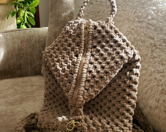 Mochila de macramé