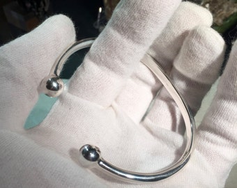 Großer Sterling Silber Herren / Unisex Torque Armreif. 29 Gramm. Geschenk verpackt.