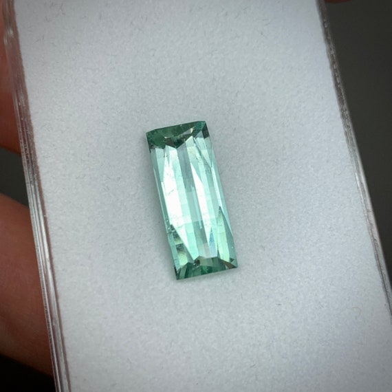 Opposed bar cut tourmaline sale
