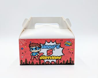 Scatola regalo personalizzata rossa a tema supereroi per feste / Scatola per dolcetti di compleanno a tema fumetti per bambine e bambini / Scatola per feste per bambini con nome ed età personalizzati