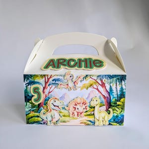Personalised  DINOSAUR gable boxes|personalised favour boxes| Birthday | Party Bags