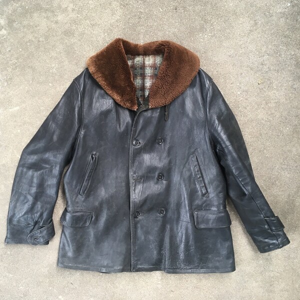 Vintage Mens 1930s HORSEHIDE Black Leather Shawl Collar MACKINAW Work Coat Size Large 46 Barnstormer Flannel Lined Double Breasted Workwear