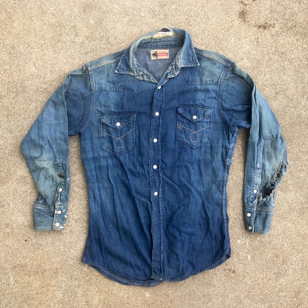 Vintage 1950s 1960s PENNEYS Foremost Distressed Indigo DENIM Enamel Snap Western Cowboy SHIRT Size Small 38 Levis Chambray Ranchcraft