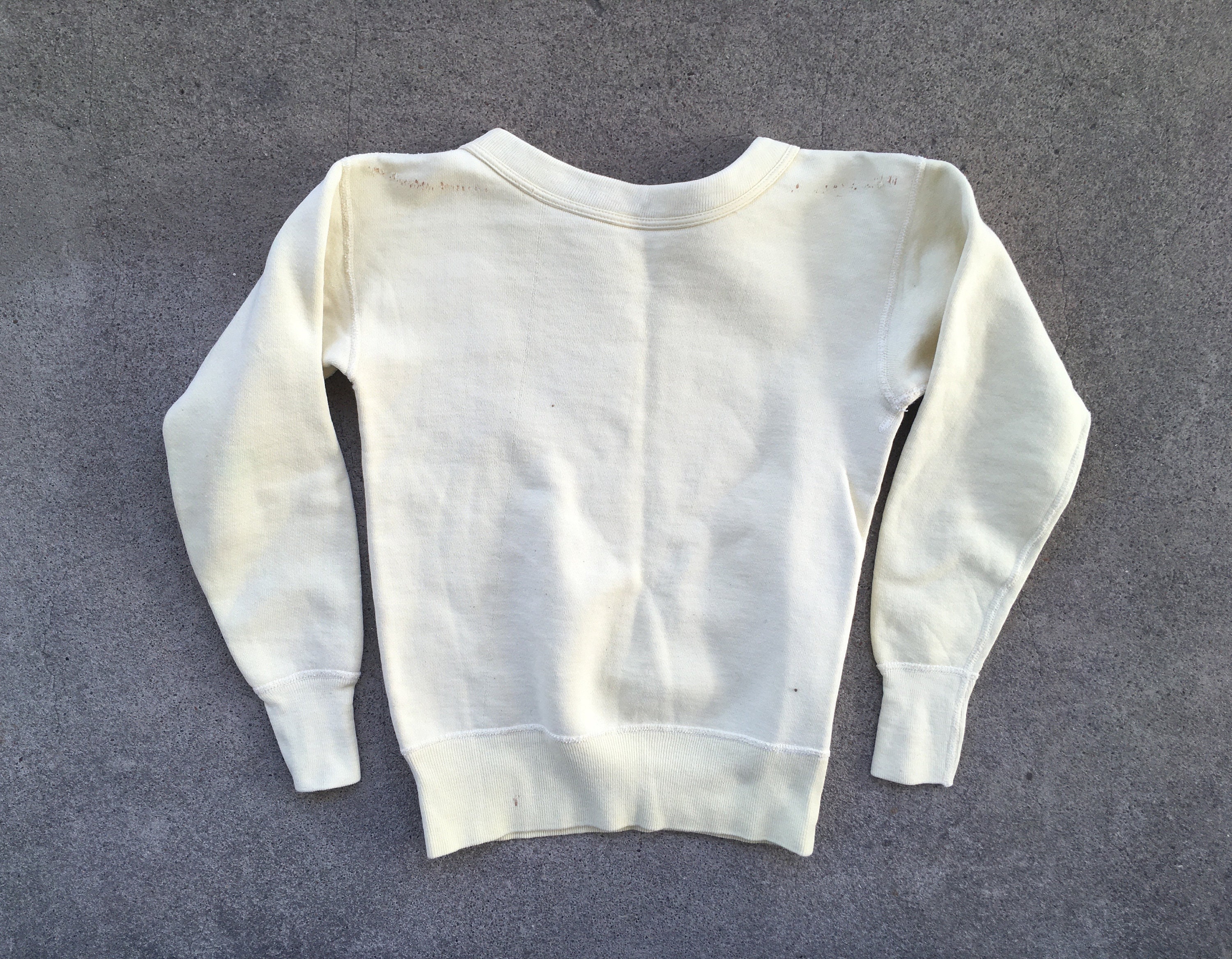 White vintage sweater clearance